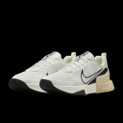 Air Max Alpha Trainer 6, miesten treenikengät - Treenikengät - Air Max Alpha Trainer 6, miesten treenikengät