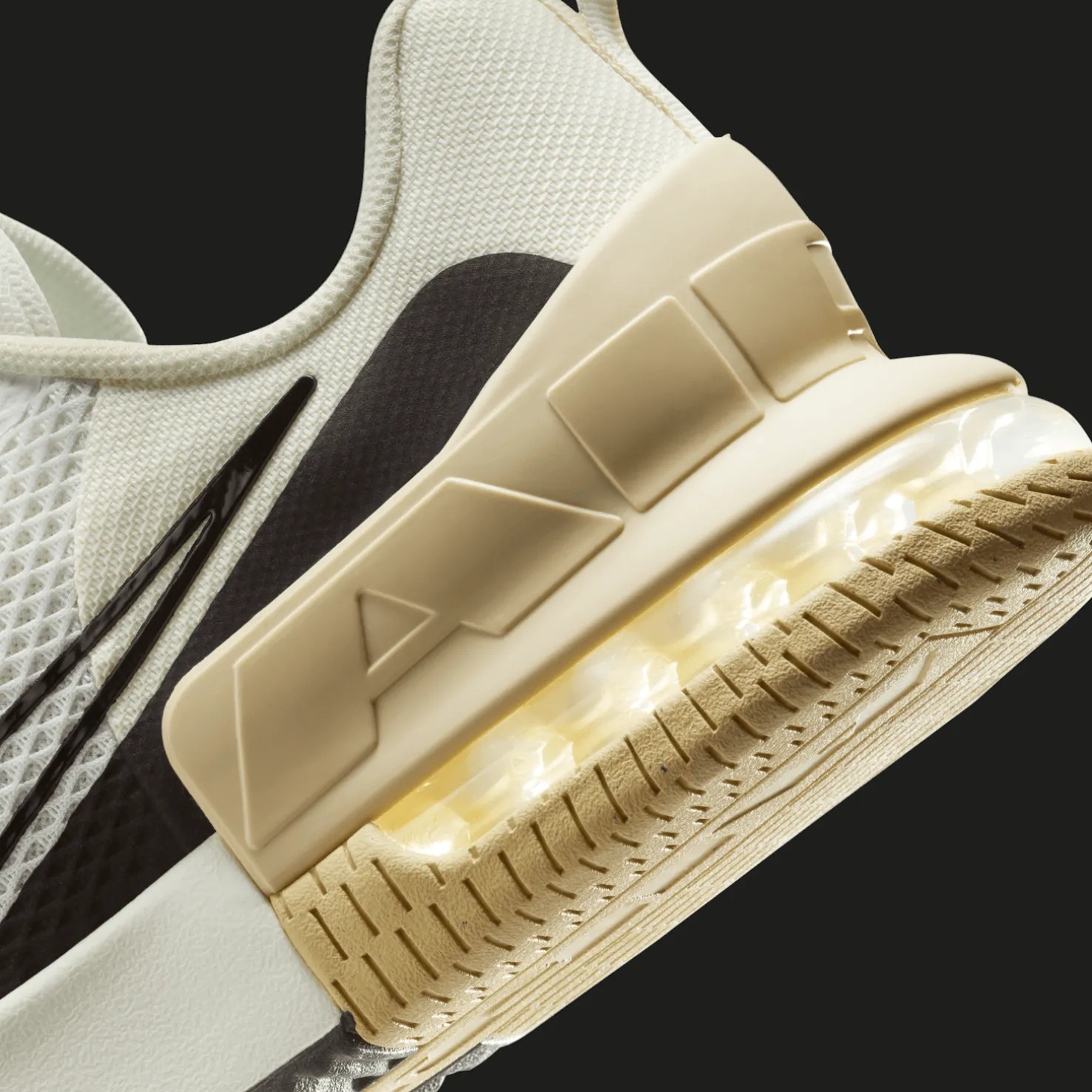 Air Max Alpha Trainer 6, miesten treenikengät - Treenikengät - Air Max Alpha Trainer 6, miesten treenikengät