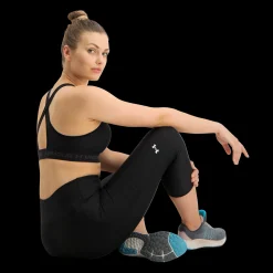 Armour Hi Capri - Treenishortsit - Armour Hi Capri