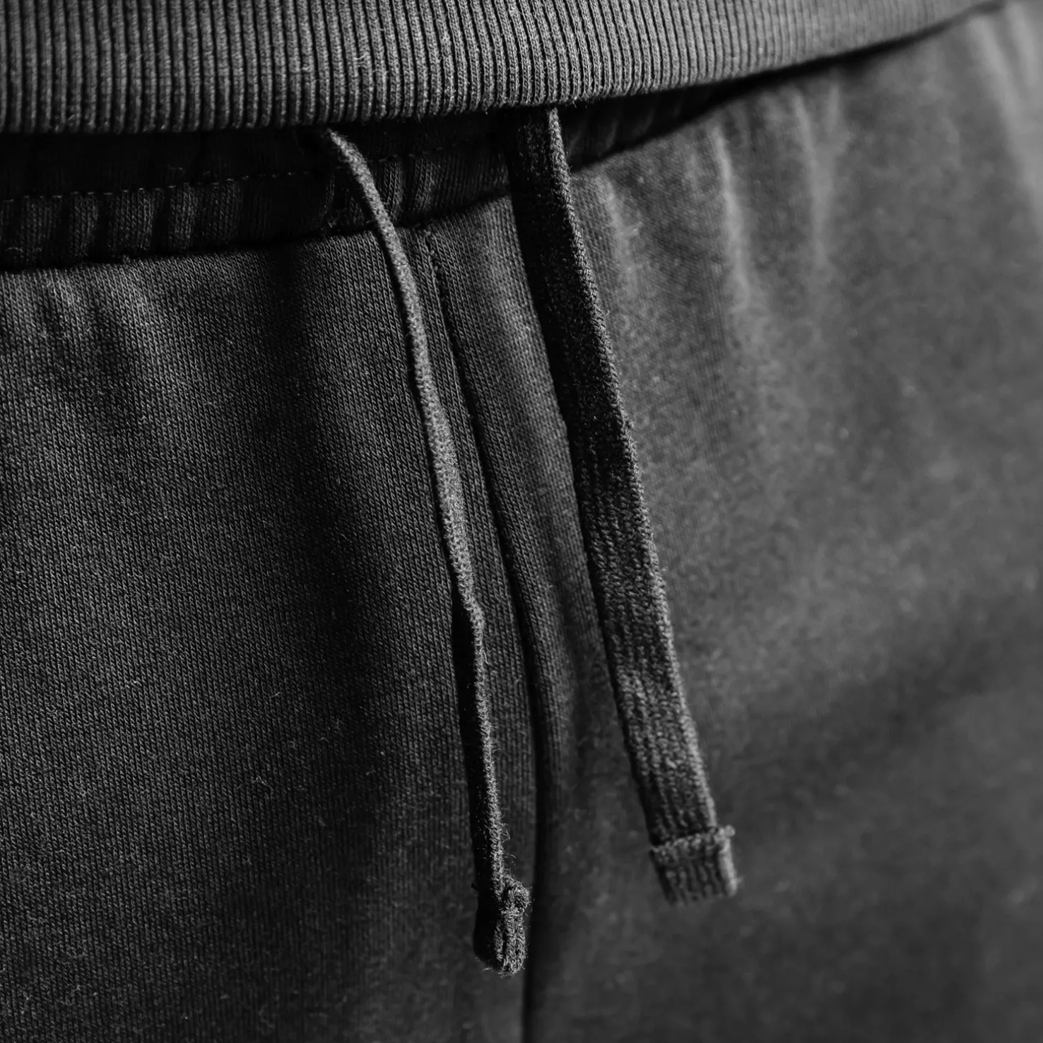 Essential Jog Pants, miesten collegehousut - Vapaa-Ajan Housut - Essential Jog Pants, miesten collegehousut