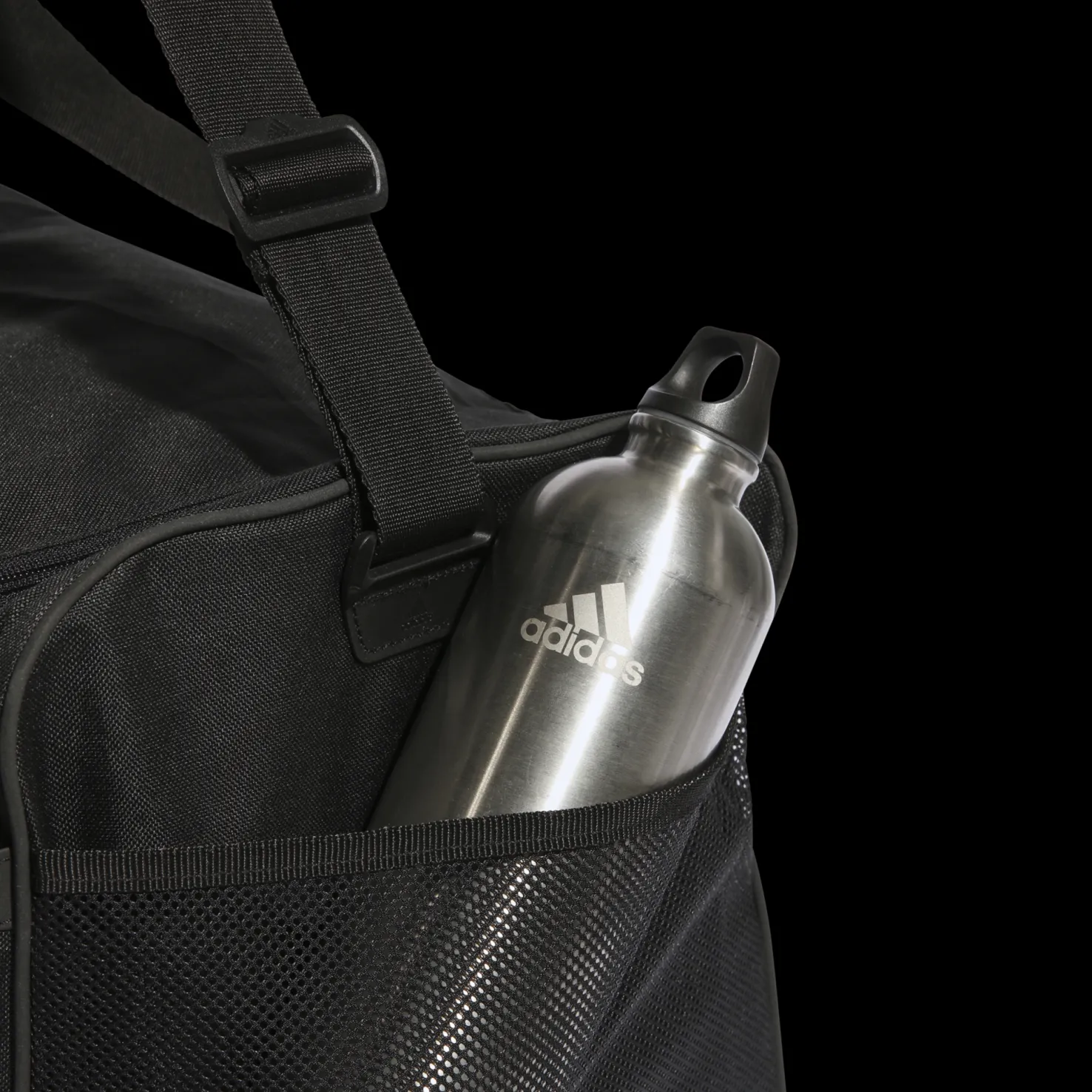 Essentials Duffel Bag Lagre, laukku - Urheilukassit Ja Putkikassit - Essentials Duffel Bag Lagre, laukku