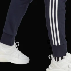 Essentials French Terry Tapered Cuff 3-Stripes Joggers, miesten collegehousut - T-Paidat Ja Pikeepaidat - Essentials French Terry Tapered Cuff 3-Stripes Joggers, miesten collegehousut