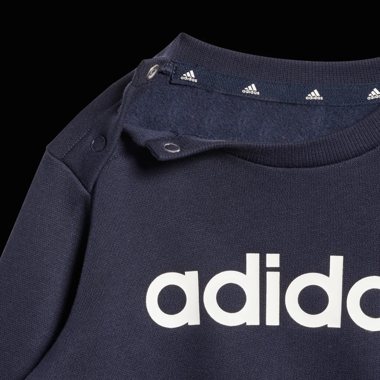 Essentials Lineage Jogger Set, lasten collegeasu - Verryttelyasut - Essentials Lineage Jogger Set, lasten collegeasu