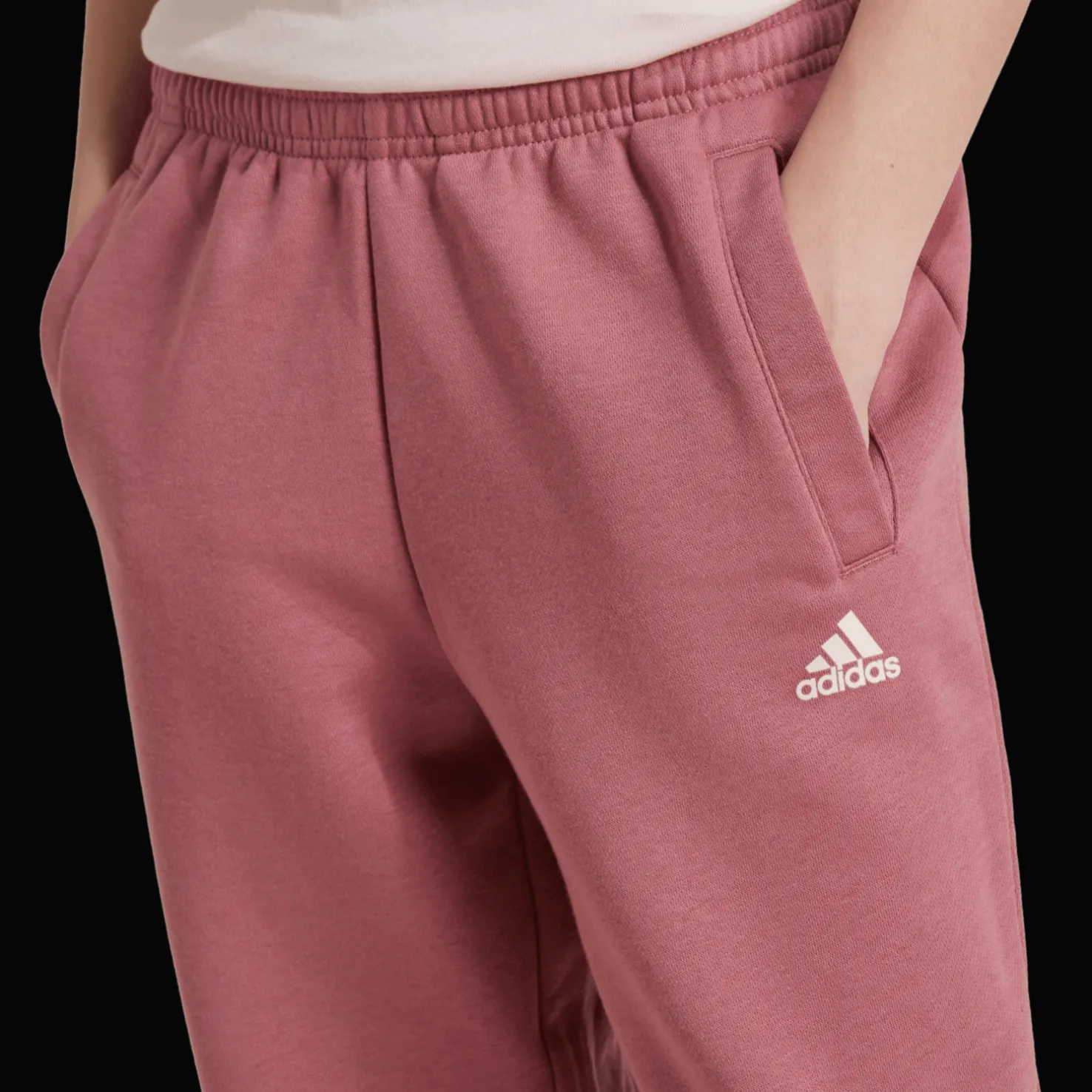 Essentials Small Logo Feel Cozy Fleece Pant, nuorten collegehousut - Vapaa-Ajan Housut - Essentials Small Logo Feel Cozy Fleece Pant, nuorten collegehousut