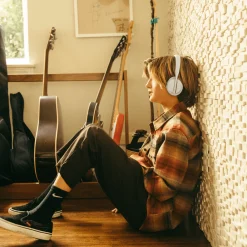 HAPPY PLUGS Play Headphones Over-Ear 85dB, lasten kuulokkeet - Kamerat, Kaiuttimet Ja Kuulokkeet - HAPPY PLUGS Play Headphones Over-Ear 85dB, lasten kuulokkeet