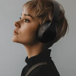 HAPPY PLUGS Play Pro Headphones Over-Ear ANC, langattomat kuulokkeet - Kamerat, Kaiuttimet Ja Kuulokkeet - HAPPY PLUGS Play Pro Headphones Over-Ear ANC, langattomat kuulokkeet