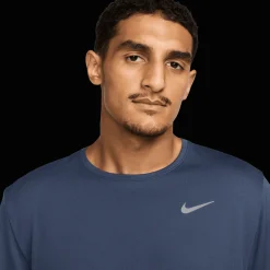 Miler Dri-FIT UV Tee, miesten t-paita - Urheilupaidat - Miler Dri-FIT UV Tee, miesten t-paita