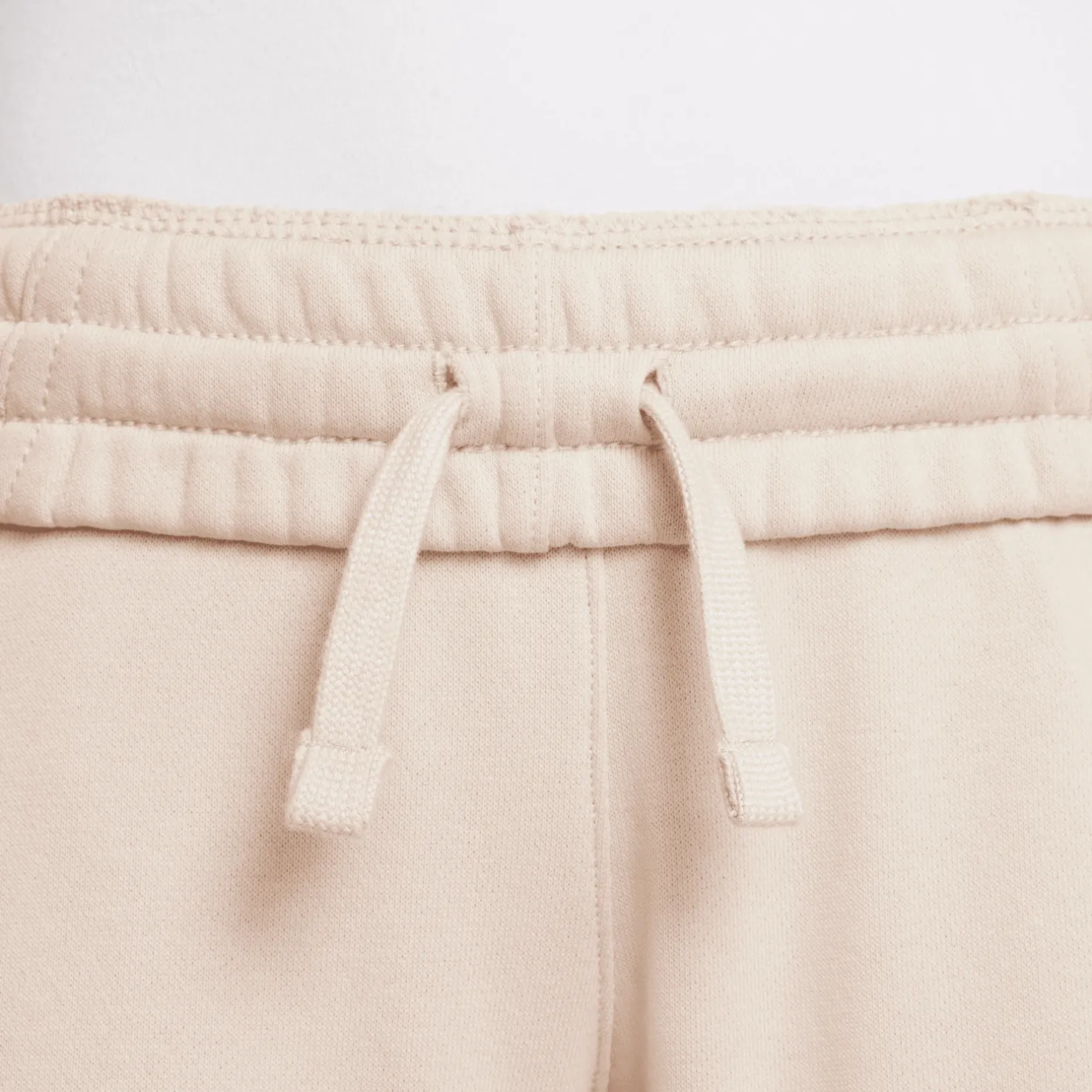 Nike Club Fleece French Terry Shorts, nuorten shortsit - Vapaa-Ajan Shortsit - Nike Club Fleece French Terry Shorts, nuorten shortsit