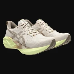 Novablast 5, naisten juoksukengät - Juoksukengät Naisten - Novablast 5, naisten juoksukengät