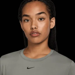 One Classic Dri-FIT Long-Sleeve, naisten treenipaita - Treenipaidat - One Classic Dri-FIT Long-Sleeve, naisten treenipaita