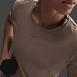 One Classic Dri-FIT Short Sleeve Top, naisten T-paita - Urheilupaidat - One Classic Dri-FIT Short Sleeve Top, naisten T-paita