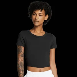 One Fitted Dri-FIT Short Sleeve Top, naisten t-paita - Urheilupaidat - One Fitted Dri-FIT Short Sleeve Top, naisten t-paita