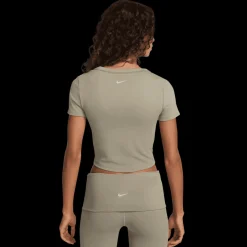 One Fitted Dri-FIT Short Sleeve Top, naisten t-paita - Urheilupaidat - One Fitted Dri-FIT Short Sleeve Top, naisten t-paita