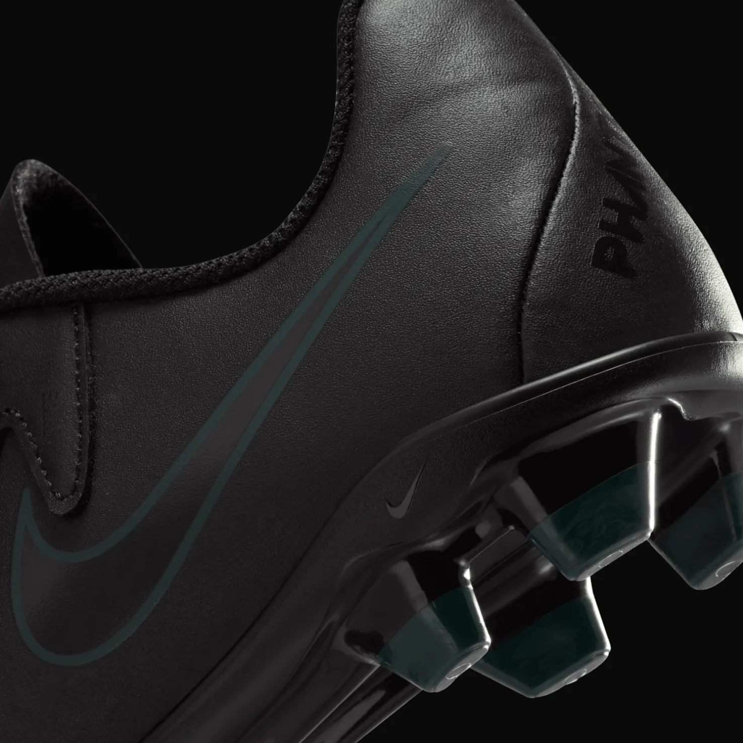 Phantom GX 2 Club FG/MG / Q4 24, nuorten jalkapallokengät nurmelle ja tekonurmelle - Jalkapallokengät Ja Nappikset - Phantom GX 2 Club FG/MG / Q4 24, nuorten jalkapallokengät nurmelle ja tekonurmelle