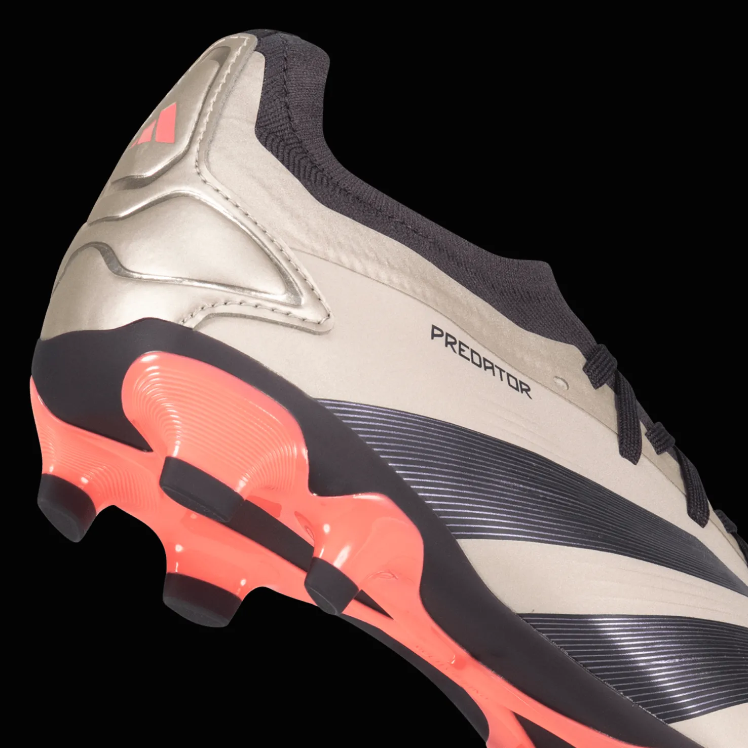 Predator Pro MG / Q4 24, jalkapallokengät nurmelle ja tekonurmelle, unisex - Jalkapallokengät Ja Nappikset - Predator Pro MG / Q4 24, jalkapallokengät nurmelle ja tekonurmelle, unisex