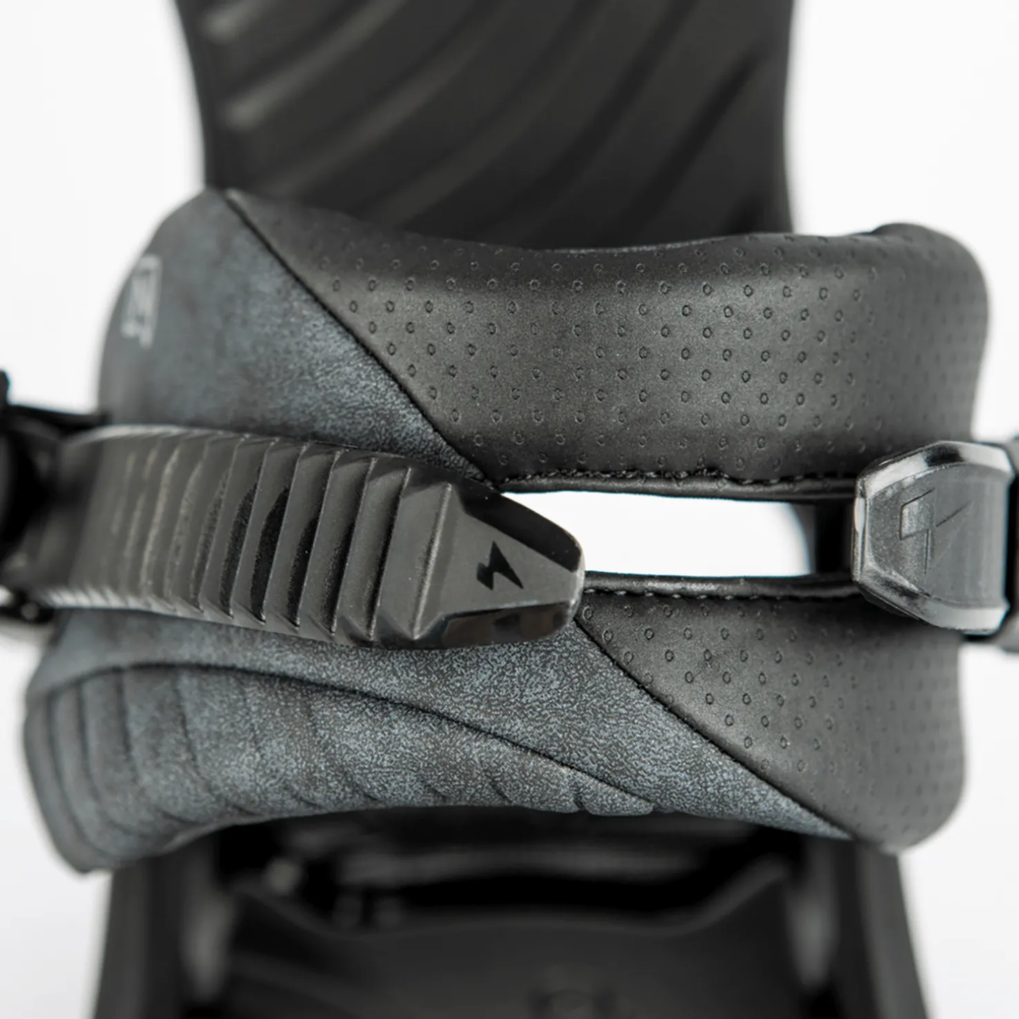 Snowboard Bindings W Ivy 24/25, naisten lumilautasiteet - Lumilautasiteet - Snowboard Bindings W Ivy 24/25, naisten lumilautasiteet