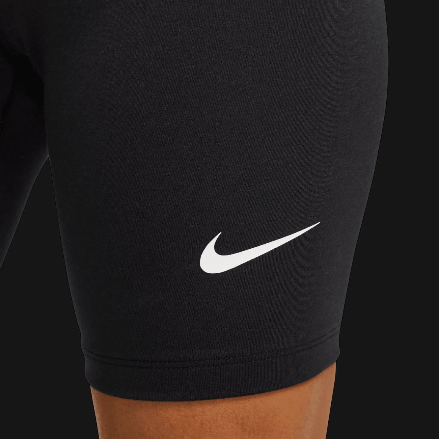 Sportswear Classics High Rise 8In Short, naisten pyöräilyshortsit - Vapaa-Ajan Shortsit - Sportswear Classics High Rise 8In Short, naisten pyöräilyshortsit