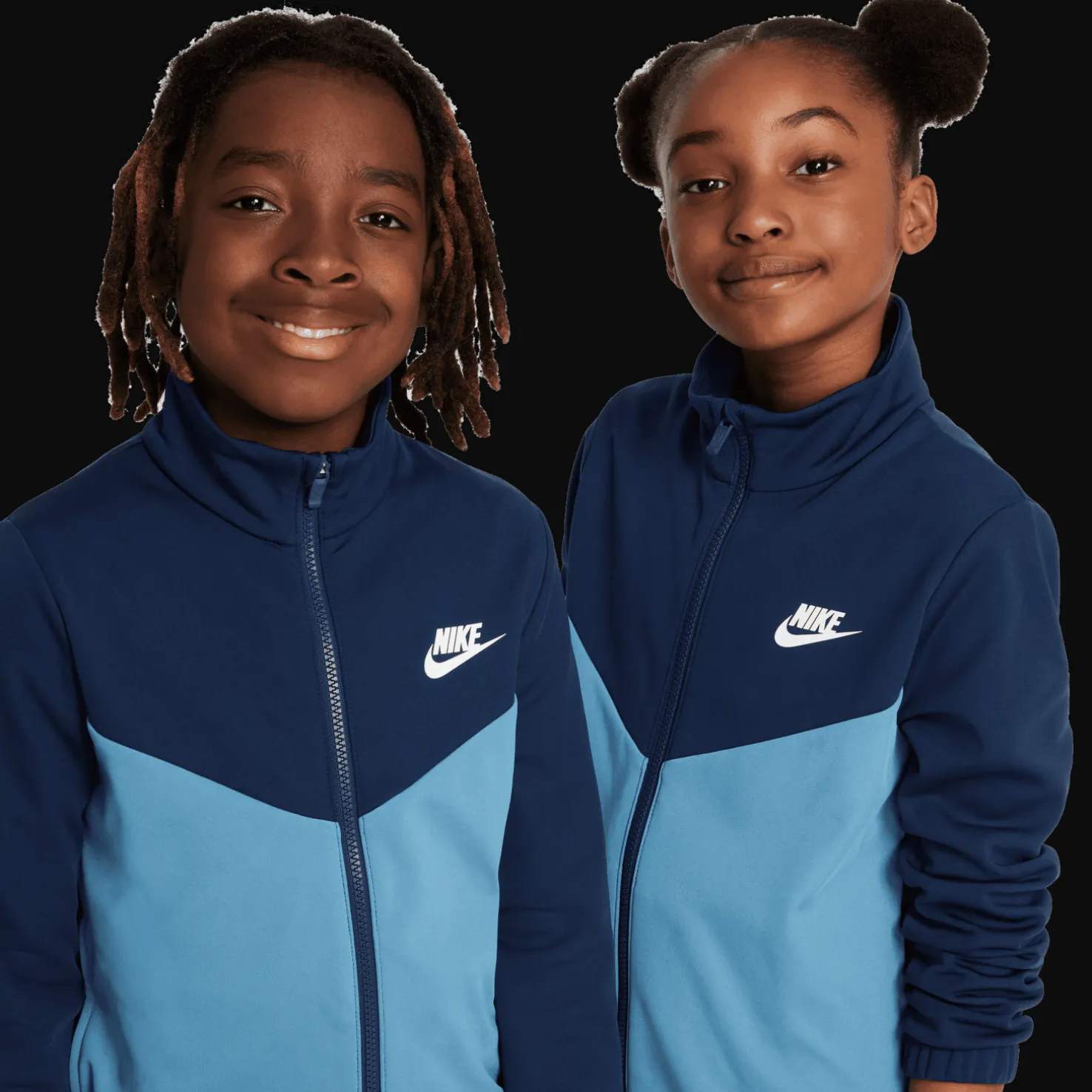 Sportswear Tracksuit, nuorten verryttelyasu - Verryttelyasut - Sportswear Tracksuit, nuorten verryttelyasu