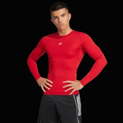 Techfit Long Sleeved Tee, miesten kompressiopaita jalkapalloon - Jalkapallopaidat - Techfit Long Sleeved Tee, miesten kompressiopaita jalkapalloon