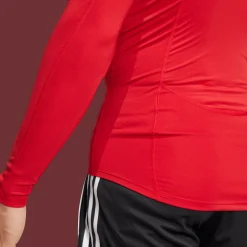 Techfit Long Sleeved Tee, miesten kompressiopaita jalkapalloon - Jalkapallopaidat - Techfit Long Sleeved Tee, miesten kompressiopaita jalkapalloon