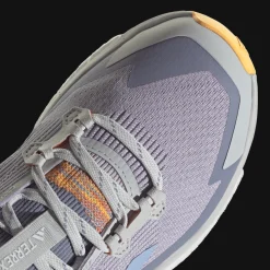 Terrex Free Hiker 2, miesten puolikorkeat vaelluskengät - Retkeilykengät Ja Kävelykengät Naisten - Terrex Free Hiker 2, miesten puolikorkeat vaelluskengät