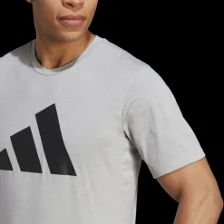 Train Essentials FeelReady Logo Training T-Shirt, miesten T-paita - Urheilupaidat - Train Essentials FeelReady Logo Training T-Shirt, miesten T-paita