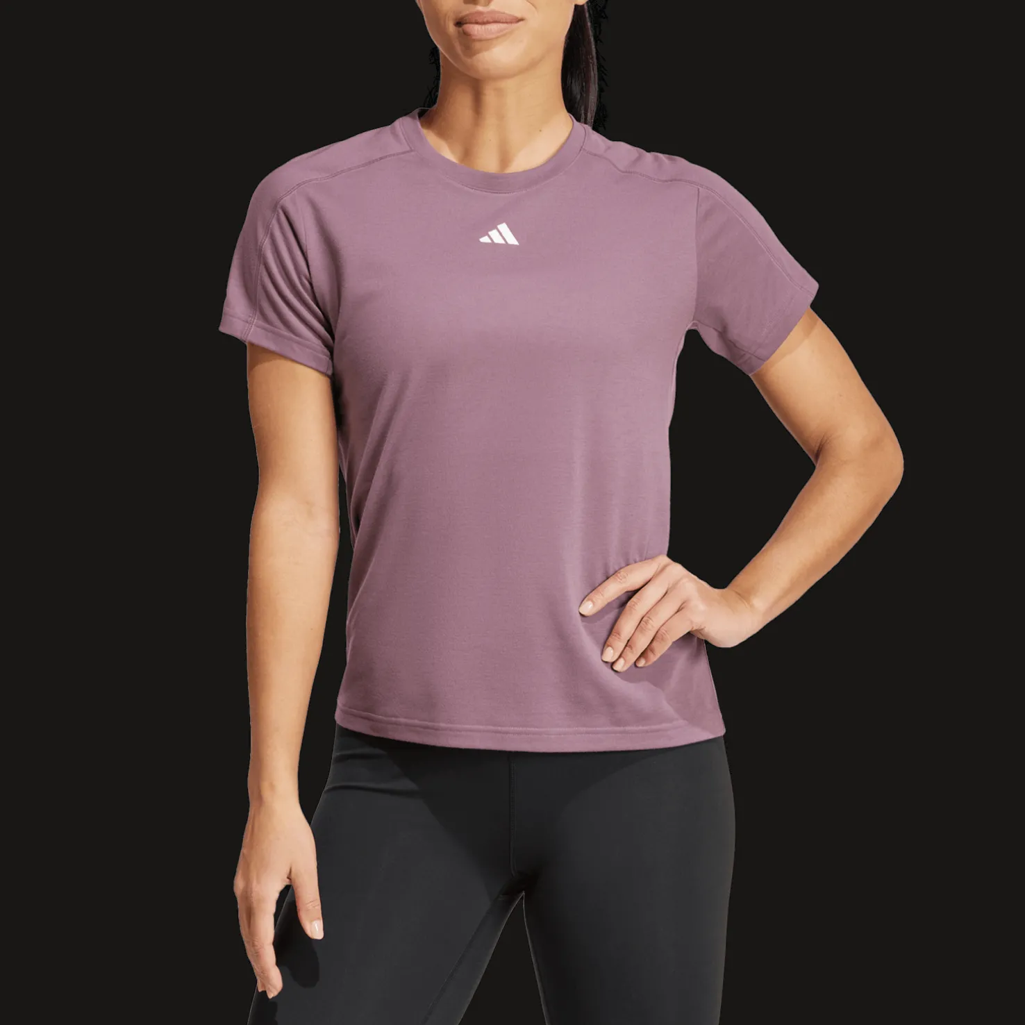 Train Essentials Minimal Branding Crewneck T-Shirt, naisten t-paita - Urheilupaidat - Train Essentials Minimal Branding Crewneck T-Shirt, naisten t-paita