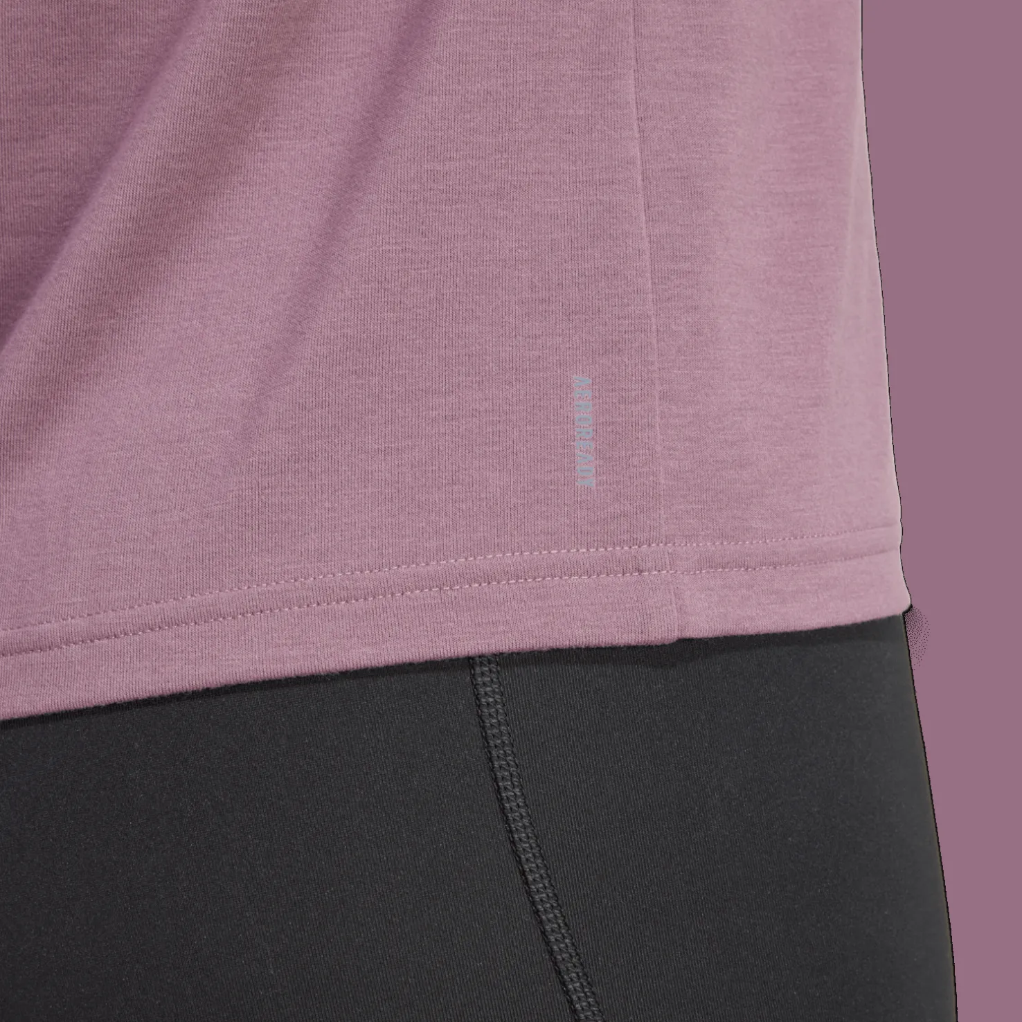 Train Essentials Minimal Branding Crewneck T-Shirt, naisten t-paita - Urheilupaidat - Train Essentials Minimal Branding Crewneck T-Shirt, naisten t-paita