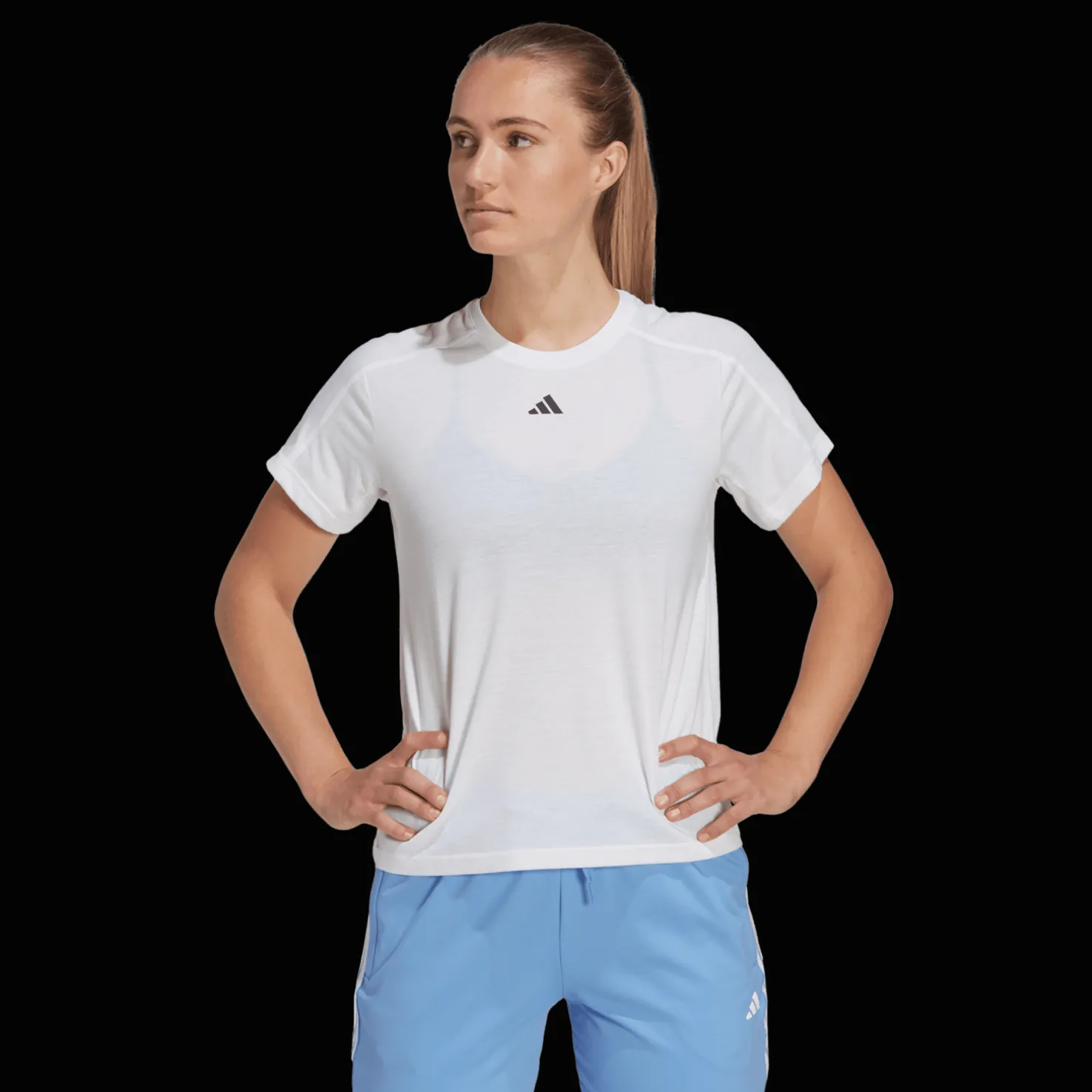 Train Essentials Minimal Branding Crewneck T-Shirt, naisten t-paita - Urheilupaidat - Train Essentials Minimal Branding Crewneck T-Shirt, naisten t-paita