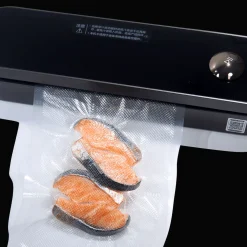 Vacuum Sealer Bag 50pcs, 130my, 20x30cm, tyhjiöpakkauspussit - Metsästysvarusteet - Vacuum Sealer Bag 50pcs, 130my, 20x30cm, tyhjiöpakkauspussit